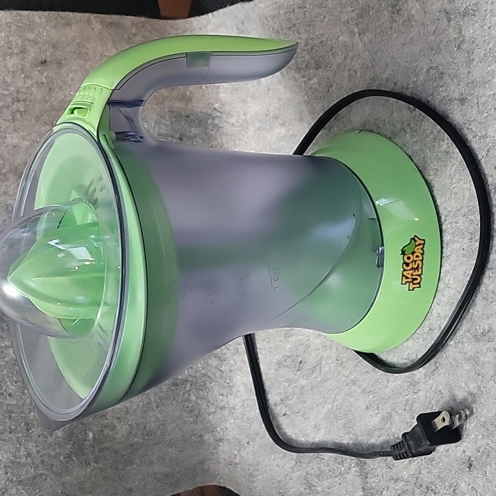 Taco Tuesday Electric Juicer
